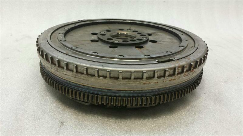 Mercedes A Class W176 Flywheel Clutch Basket A0262500501 Clutch Flywheel