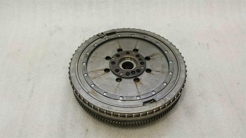 Mercedes A Class W176 Flywheel Clutch Basket A0262500501 Clutch Flywheel