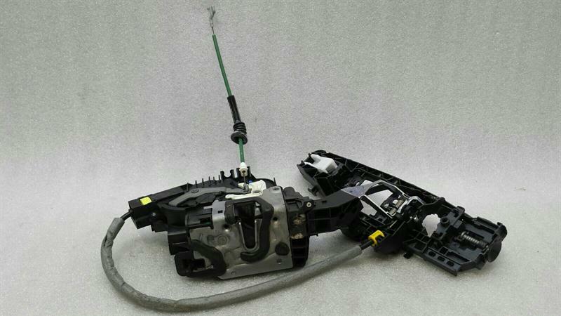 Mercedes GLC X253 rear right door lock A0997304200 door lock rear right