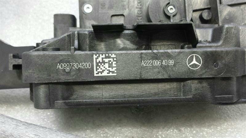 Mercedes GLC X253 rear right door lock A0997304200 door lock rear right