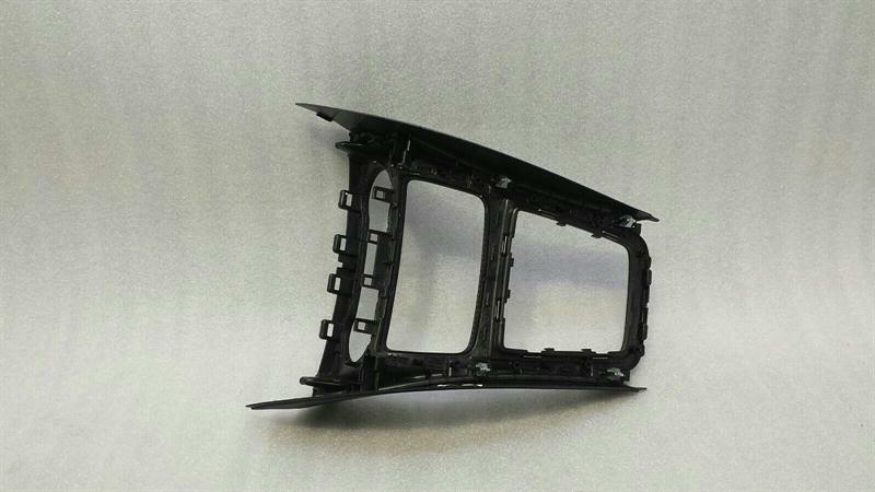 Mercedes A Class W176 Console Cover A1766807100 Centre Console Cover