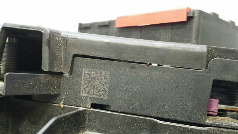 Mercedes GLC X253 Fuse Box A2535404501 Fuse Box