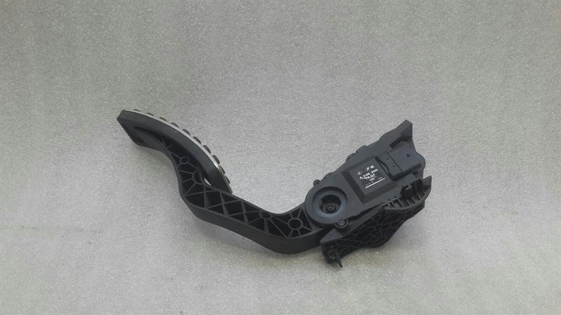 Mercedes A Class W176 Throttle Pedal (Electrical) A2463001904 Throttle Pedal AMG Pack