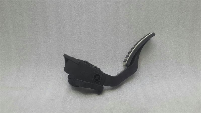Mercedes A Class W176 Throttle Pedal (Electrical) A2463001904 Throttle Pedal AMG Pack