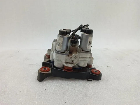 Rolls Royce Wraith RR5 COUPE Hydraulic Valve 37146775258 Hydraulic Valve-