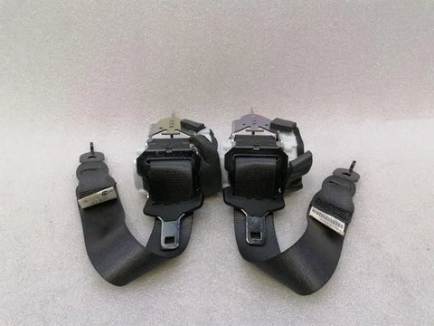 Rolls Royce Wraith RR5 Coupe rear seat belt 72117240797 seat belt rear-