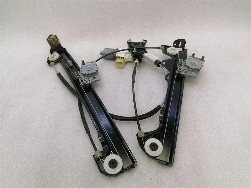 Rolls Royce Wraith RR5 FRH Door Winder 51337312392 Window Regulator Front Right-