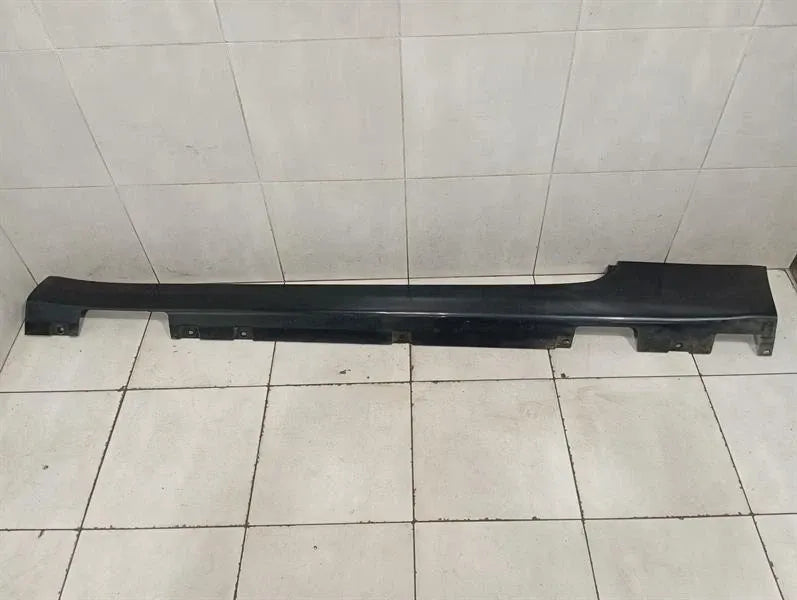 Rolls Royce Wraith RR5 Coupe left side skirt 51777368553 left side sill -
