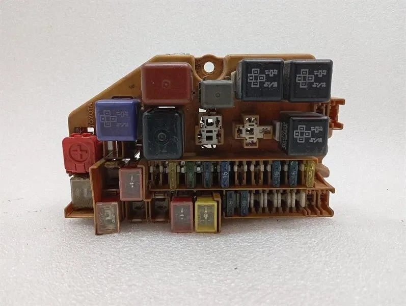 Toyota Supra Mk4 A80 93-02 Fuse Box 821111B490 Fuse Box
