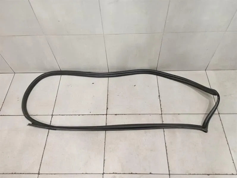 Porsche Cayman 981 GT4 Door Seal 98153707602 Right Door Seals -