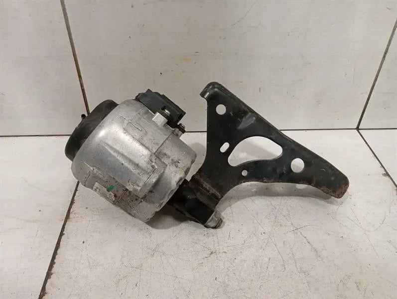Porsche Cayman 718 Gearbox Mount 982399202D Gearbox Mount -