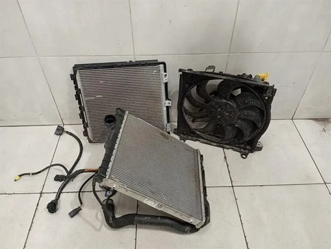 Porsche Cayman 718 GT4 water radiator 9P1121250D right water cooler radiator-