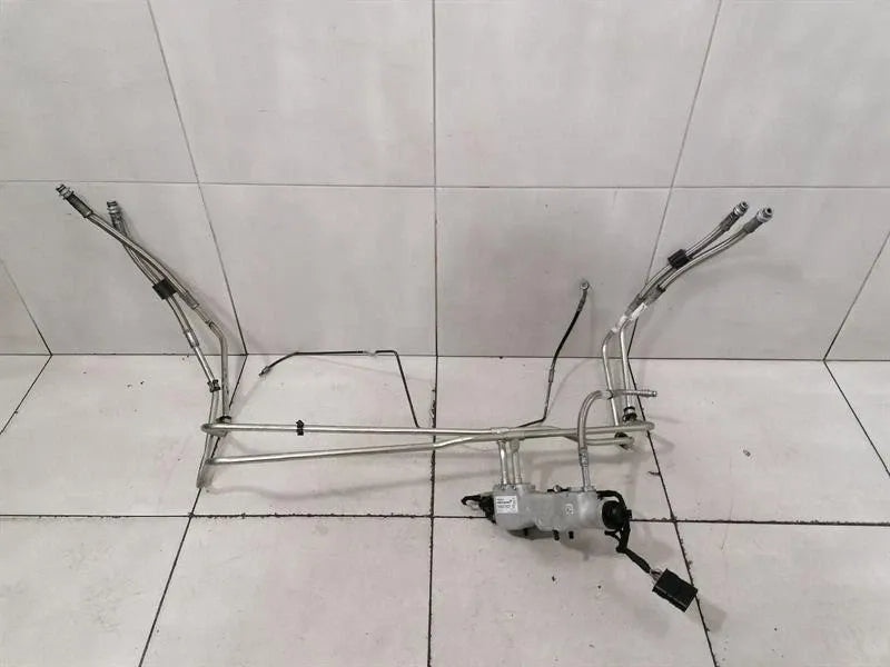 McLaren 720S Coupe Hydraulic Valve 14B0276CP Hydraulic Valve AXLE LIFT -