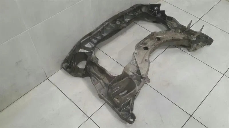 Mercedes SL R230 Beam Subframe Front A2306280357 Front Axle Carrier V8-