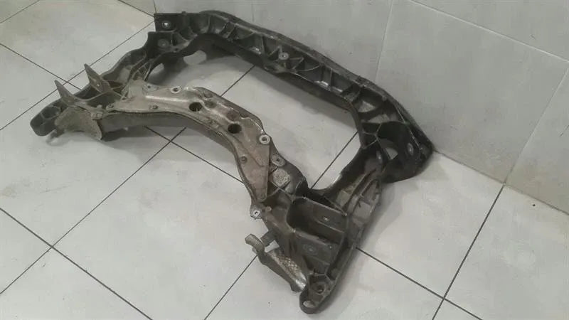 Mercedes SL R230 Beam Subframe Front A2306280357 Front Axle Carrier V8-