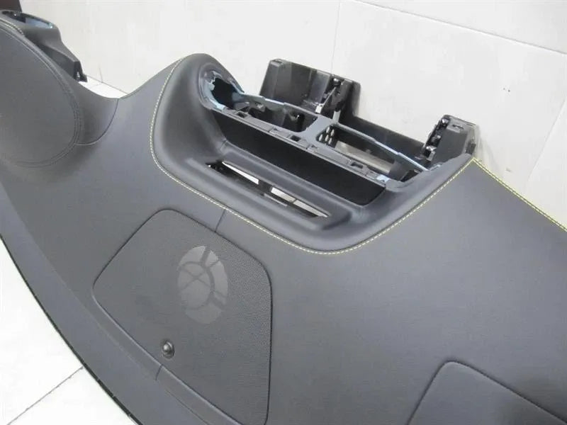 MERCEDES GT C190 GTR A1906800987 DASHBOARD NAPPA LEATHER RIGHT HAND DRIVE RHD-