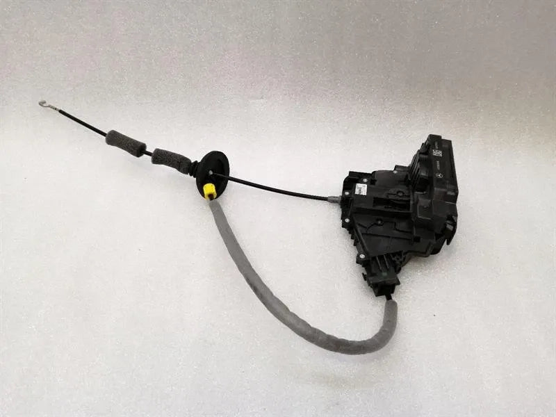 Mercedes GT C190 GTR door lock A1907203902 door lock RHD right-hand drive left-