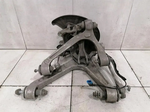 Mercedes GT C190 GTS S Right Rear Hub A1903504401 Wheel Bearing Housing Rear Right -