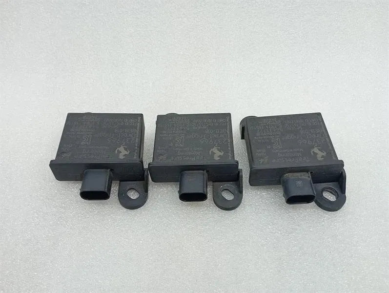 Ferrari California T F149 14-17 Electronic Module 237966 TPMS SET ECU -