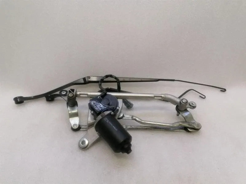 FERRARI 812 SUPERFAST F152M FRONT WIPER LINKAGE 85033900 RIGHT HAND DRIVE RHD-