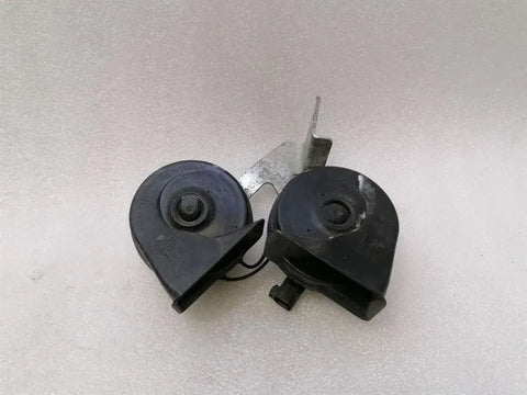 Ferrari GTC4 Lusso F151M Horn Set 325590 Horn Fanfare Set-