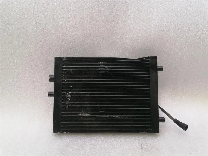 Ferrari GTC4 Lusso F151M Oil Cooler 319058 Oil Cooler