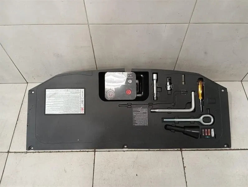 Ferrari 812 Superfast F152M Saver Kit 318853 Tire Inflator