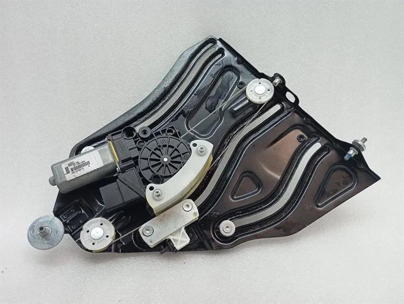 Ferrari California T F149 14-17 Right Rear Winder 69845100 Window Regulator Right-