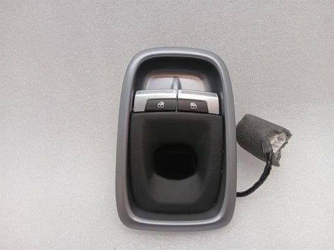 Ferrari GTC4 Lusso T 3.9 V8 F151M Switch 884956 Window Switch 88136900-