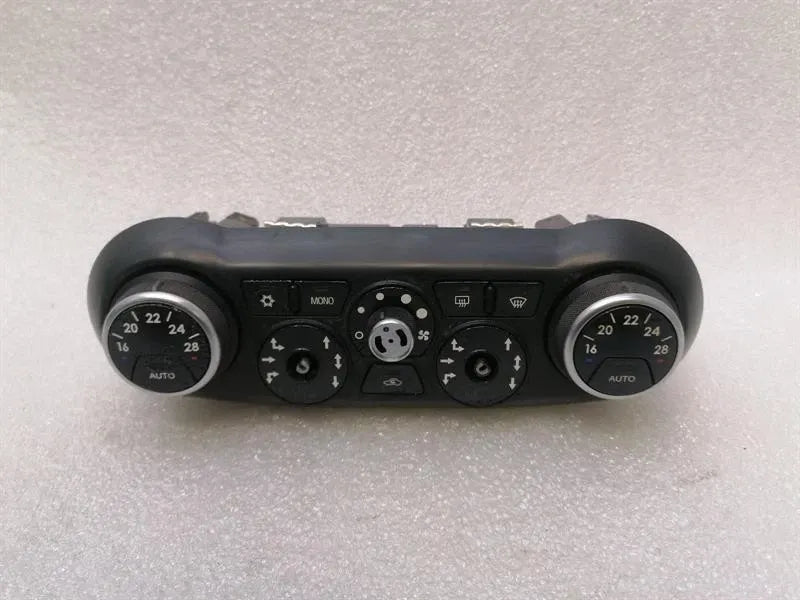 Ferrari F12 Berlinetta F152 Auto Climate Control 84874000 Climate Control Panel A/C