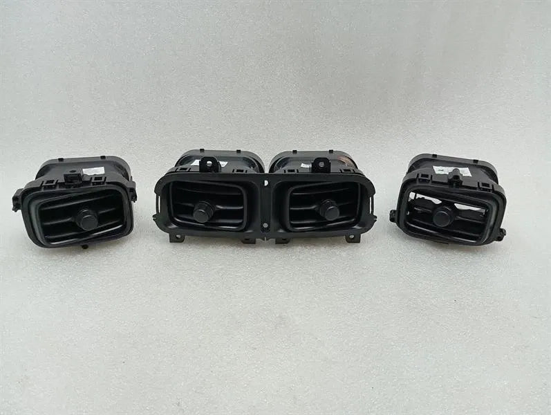 ASTON MARTIN DBS SUPERLEGGERA AM7 Air vent set JY53-046B32-AB ventilation nozzle set