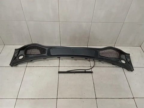 ASTON MARTIN DBS SUPERLEGGERA AM7 COWL TRIM HY53-219000-AE RIGHT HAND DRIVE RHD-