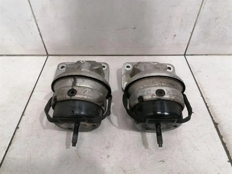 Aston Martin Rapide engine mount set 8D33-6A003-AB engine mount set 6.0 V12-