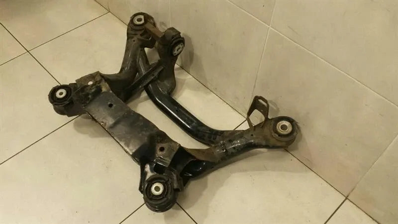 BMW Z4 E89 Subframe Rear 6790963 Axle Frame Rear Axle 35i N54-