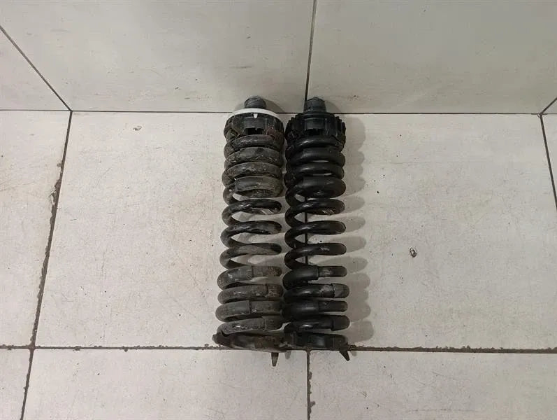 BMW 4 G83 M4 coil spring rear 33538098766 suspension spring rear-