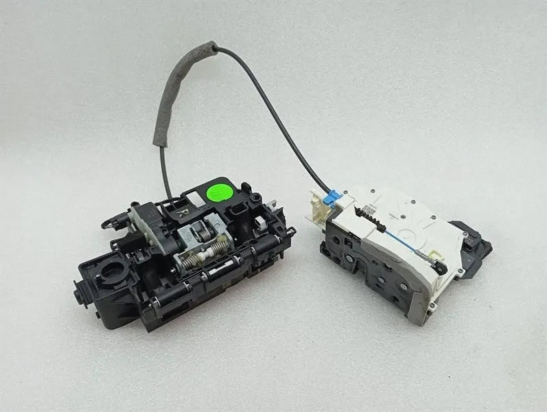 Porsche 911 992 door lock 4N2837015 FL RHD right hand drive-