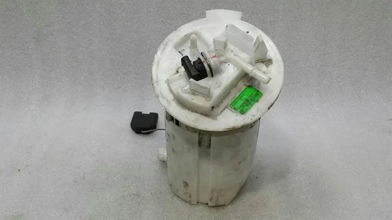 Mercedes C63 AMG W205 Fuel Pump Electric A2054708501 Fuel Pump M177 V8-