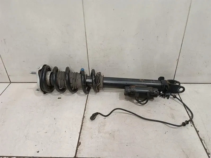 Mercedes C63 AMG W205 Absorber Front A2053233100 Shock Absorber Front Right EDC-