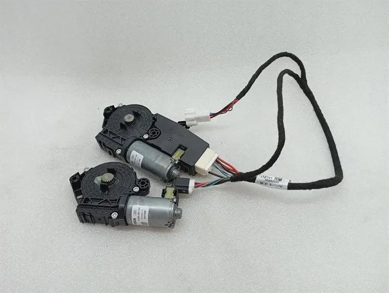 MERCEDES C Class W205 Sun Roof Engine A2059002729 SET Sunroof Motor SET-