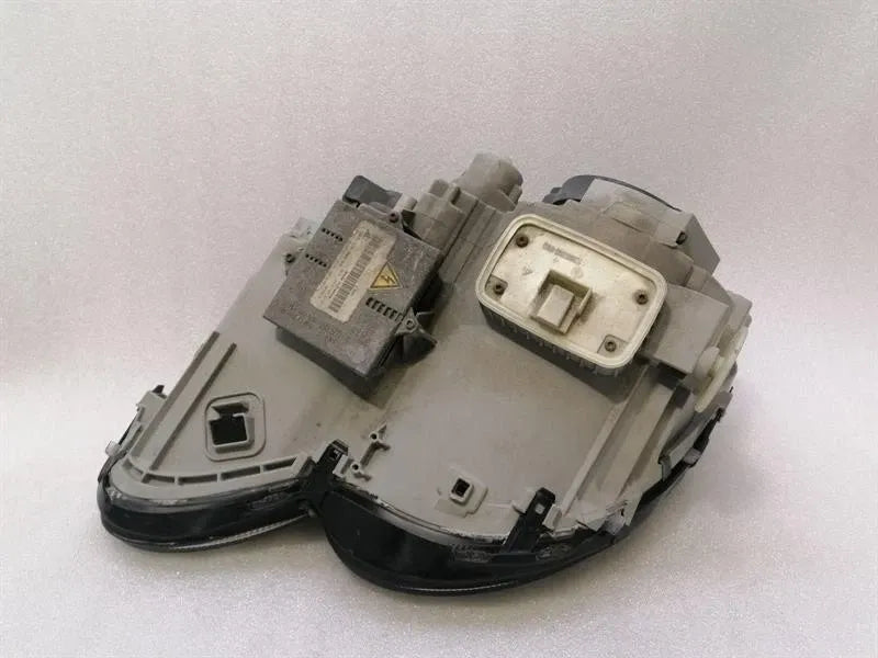 Mercedes SL R230 LHD Right Headlamp A2308207461 Right Hand Drive Xenon.-