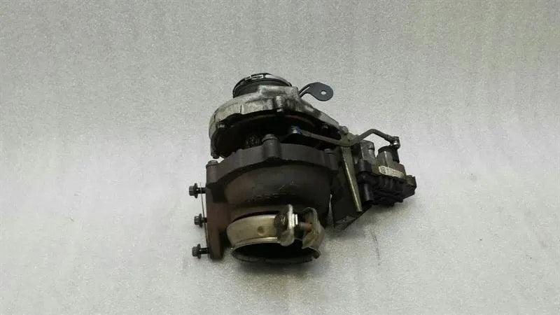 Mercedes C Class W204 Turbo Charger A6460901080 Turbocharger-