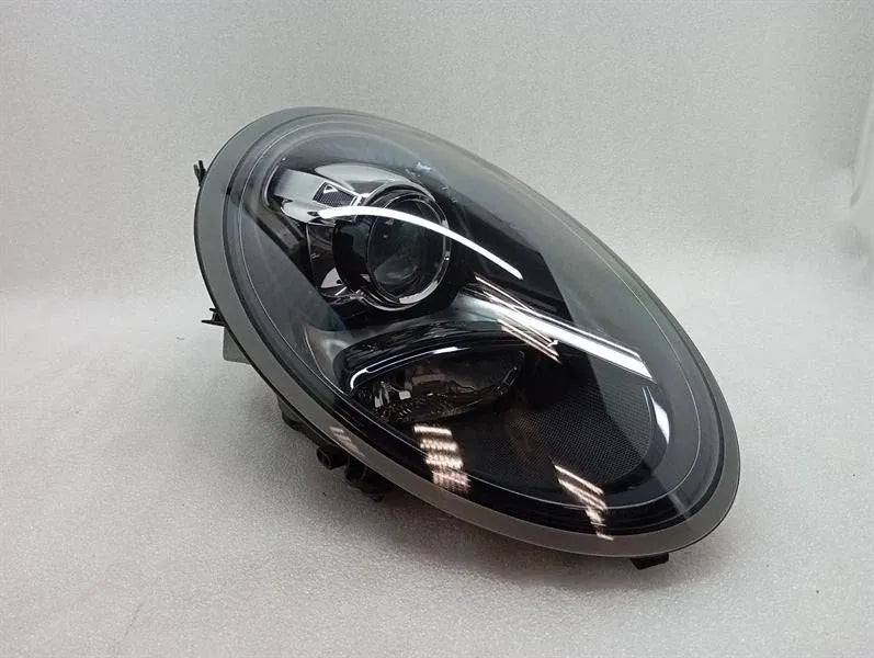 13-16 GT3 GTS PORSCHE 911 991 Right Headlight Headlamp Right 99163199650-