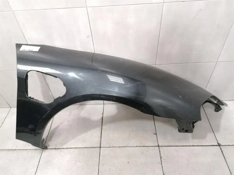 Porsche Taycan 9J Right Wing 9J1821102Y w/o PWR DOOR RIGHT FENDER-