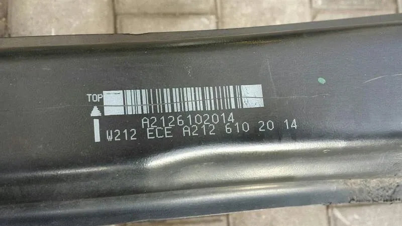Mercedes E Class Unknown Rear Bumper Beam A2126102014 Rear Bumper Carrier-