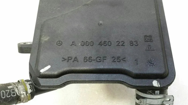 Mercedes CLS W219 Power Steering Fluid Reservoir A0004602283 Servo Oil Tank -
