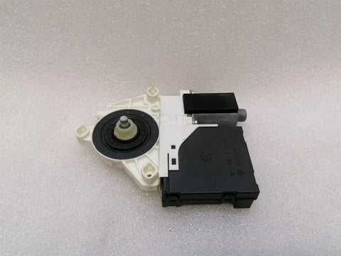 Audi R8 Type 42 V10 5.2 Spyder Door Window Motor 427959801E Window Regulator Motor -