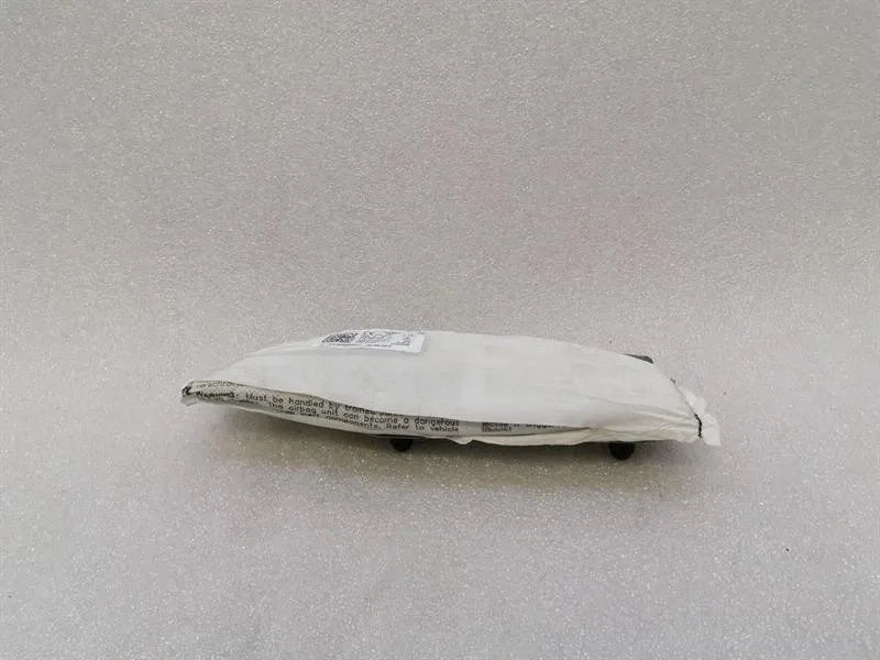 Audi R8 4S V10 RWD Right Seat Module 4S0880242H Right Seat Module -