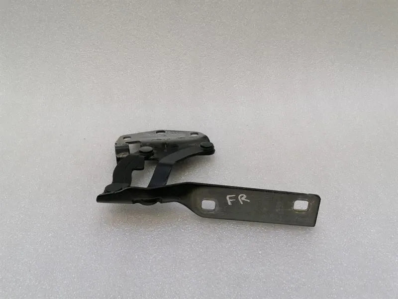 Audi R8 4S V10 RWD Bonnet Hinge RHS 4S0823302B Hood Hinge Right-