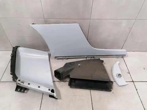 Audi R8 Type 42 V10 Spyder Rear Right Cover 427809384B Rear Right Cover-