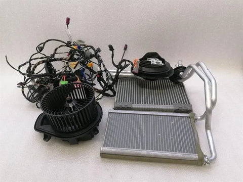 AUDI R8 4S V10 RWD HEATER BLOWER 4S2820021 RIGHT HAND DRIVE RHD-